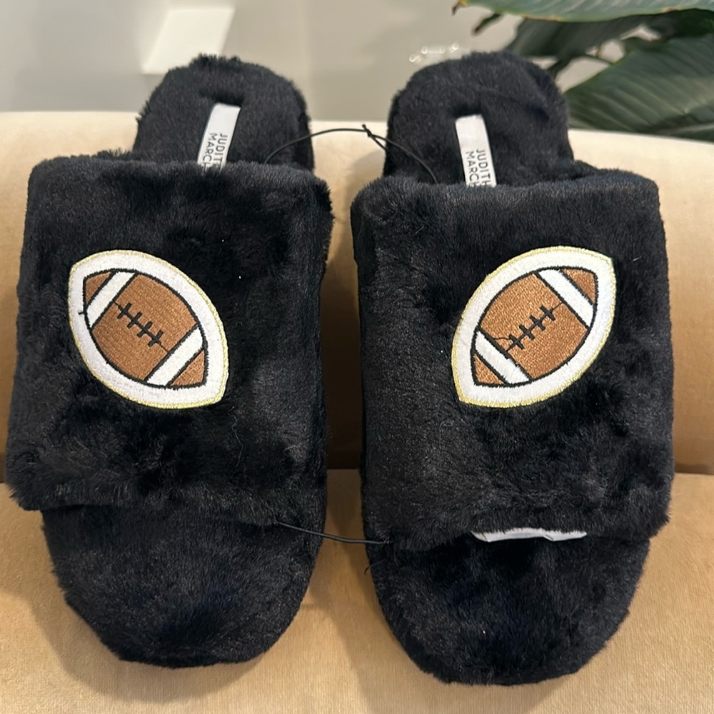Judith March Football Slipper. Size 8. Brand New. Never Worn.